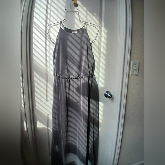 GAP Gray Halter Maxi Sundress - Picture 5 of 6